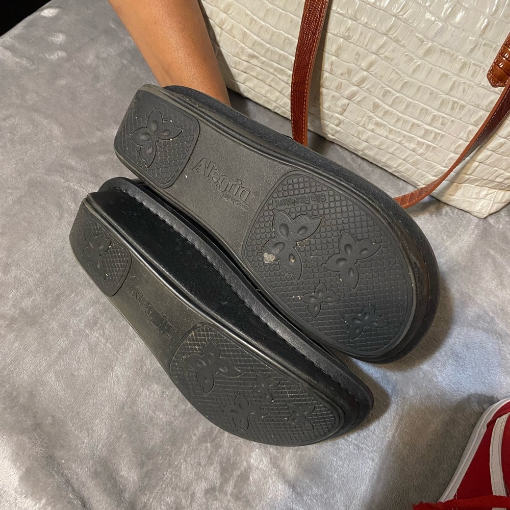 Algeria Walking Shoes